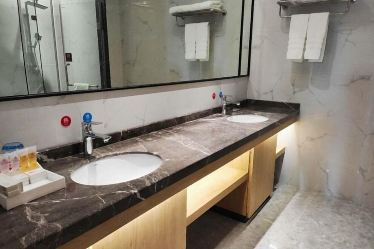 Bathroom 3, Nanxiong Guest House, Shaoguan