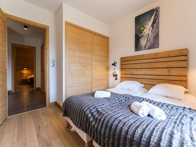 Room 4, Apartment in Combloux With Mont Blanc Views, Haute-Savoie