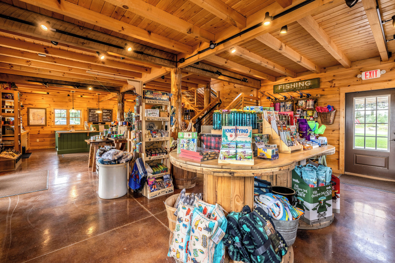 Gift shop 3, HTR Niagara, Erie