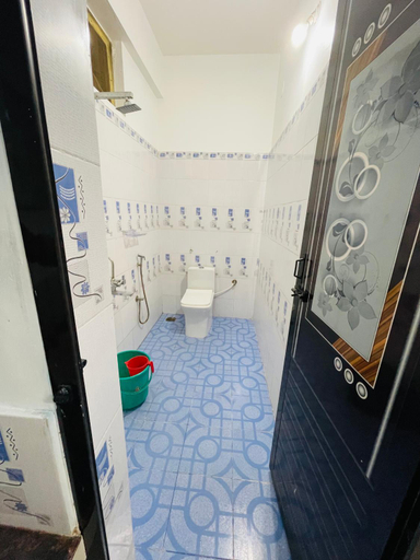 Bathroom, Anamika Holiday Home, Thiruvananthapuram