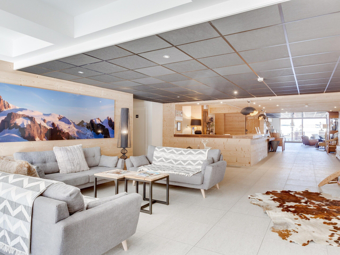 Reception 2, Chalet in Combloux With Mont-blanc Views, Haute-Savoie