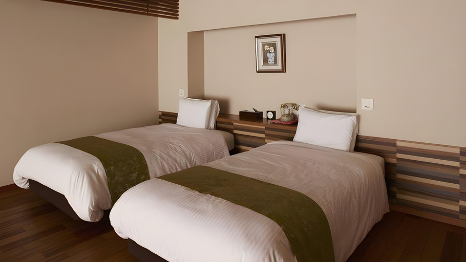 Bedroom 3, Suikoen Ryokan, Kawanehon