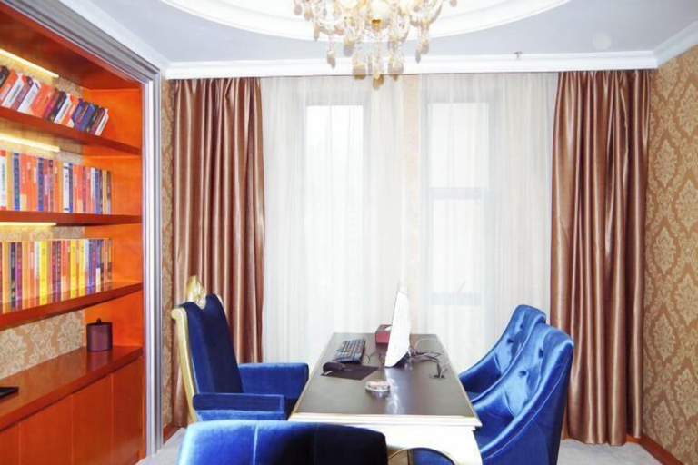 Others 4, Dongsheng Hotel, Shiyan
