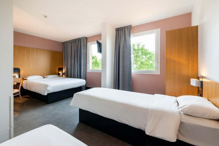 Bedroom 3, B&B Hotel Nantes Savenay, Loire-Atlantique
