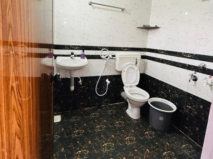Bathroom 3, Bhairavi Homestay , Udupi