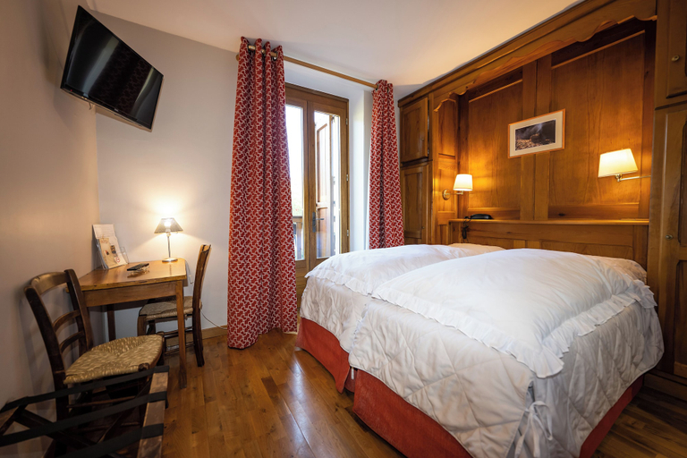 Room 3, Hôtel Restaurant la Lozerette, Lozère