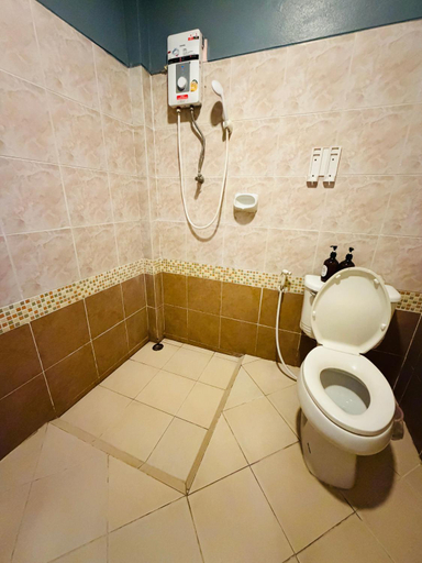 Bathroom 3, Ploy Resort, Muang Buri Ram