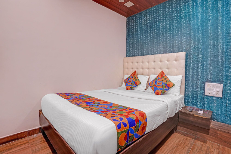 Room 4, Fabhotel Om Residency, Mumbai City