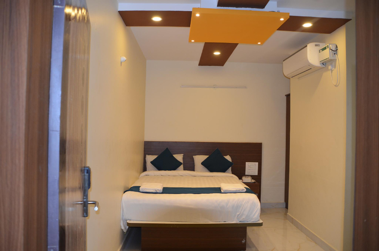 Bedroom 3, Hotel Sky Loft, Bangalore