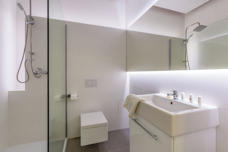 Bathroom 5, Park Hotel Bydgoszcz, Bydgoszcz City