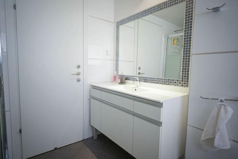 Bathroom 4, Red Sea View Apartment