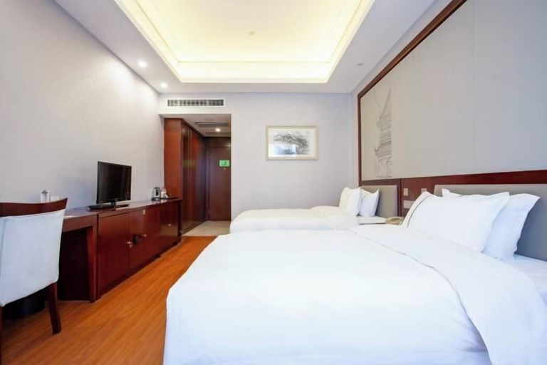 Bedroom 3, Yangzhou Airport Hotel, Yangzhou
