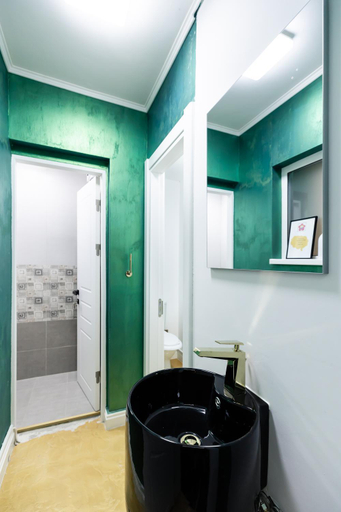 Bathroom 3, Bucharest Studios, Municipiul Bucuresti