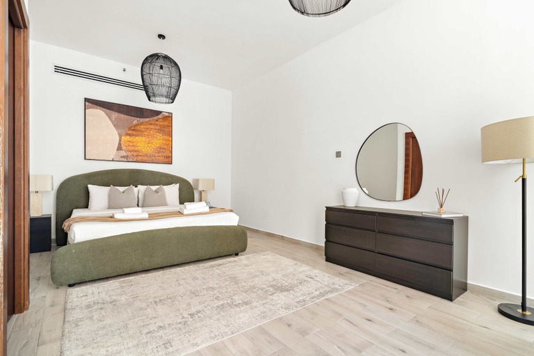 Room 5, Silkhaus Comfy 1bdr Stay Jumeirah Village NEW, Dubai