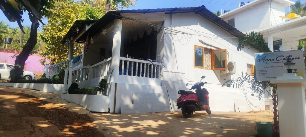 2, Anna Cottages Agonda, South Goa