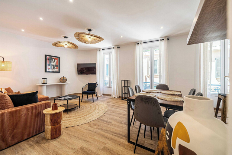 Living room 5, Magnificent Apartment - AC- 2br- 4P - Cannes, Alpes-Maritimes