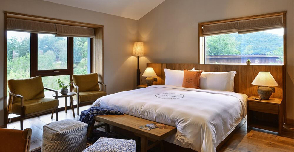Room 4, naked Hill, Nanjing