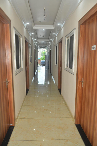 Public Area, Hotel Hare Krishna Dham, Mathura