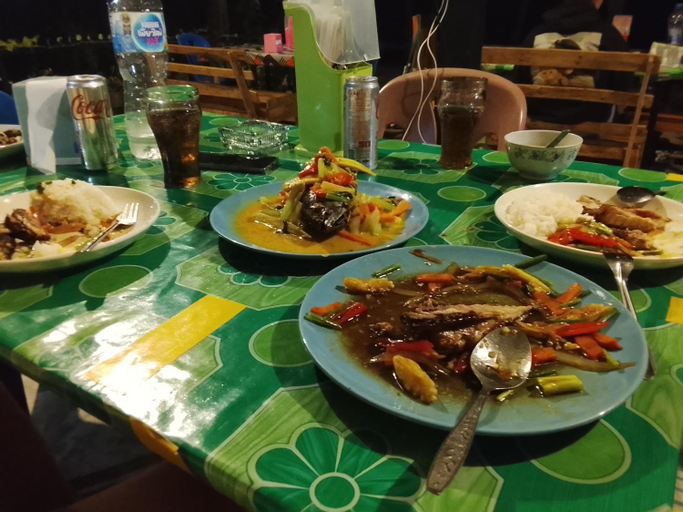 Food & Drinks 3, Bangkaew Camping place bangalow, Nua Khlong