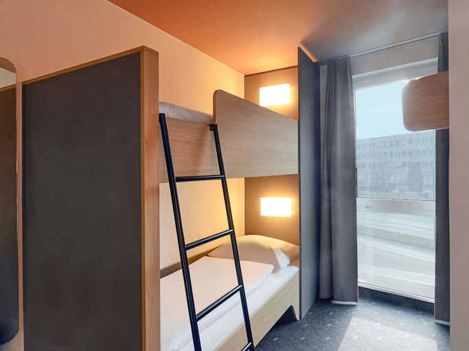 Bedroom 4, Hotel Krefeld-City, Krefeld