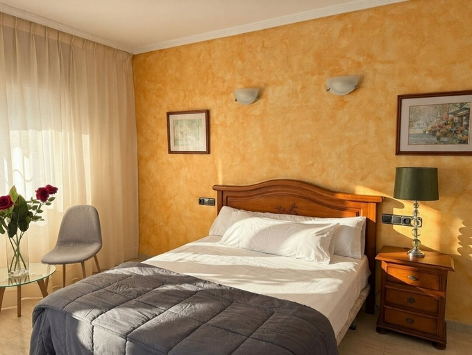 Room 4, MESON HOTEL EL 21, Almería