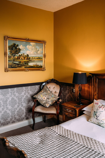 Bedroom 2, The Red Pump Inn, Lancashire