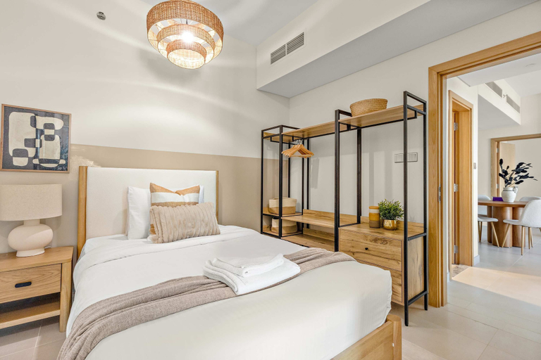 Room 5, Silkhaus Lavish 3bdr Stay in Radiant Boulevard, Abu Dhabi City