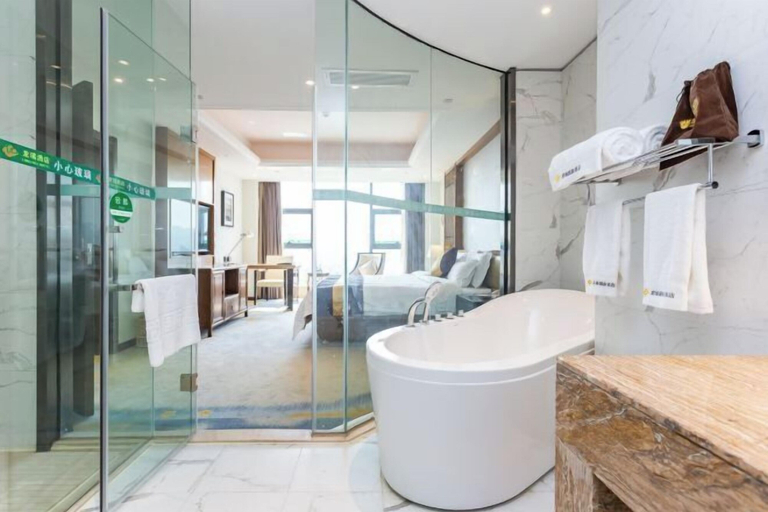 Bathroom 3, Qianshan Heyue Hotel, Zunyi