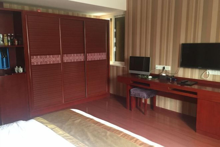 Bedroom 5, Santong Hotel, Changde
