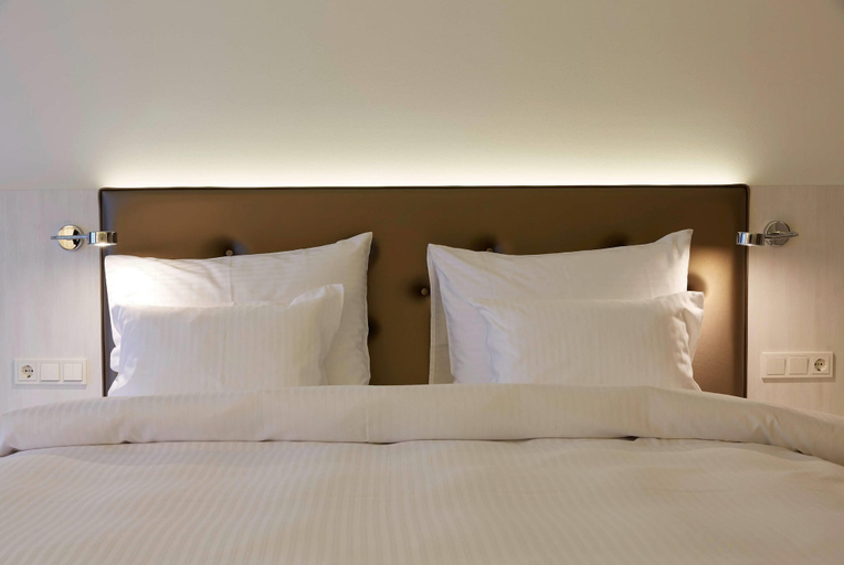 Bedroom 2, elaya hotel kleve, Kleve