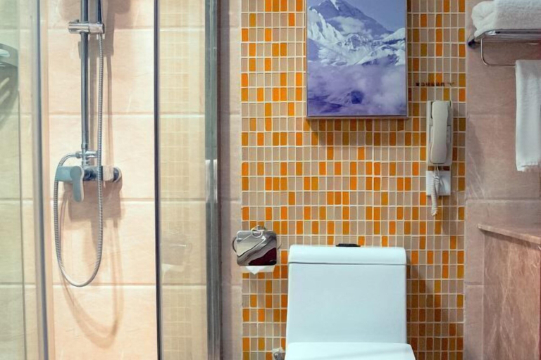 Bathroom 3, Fliport Garden Hotel Lhasa, Lhasa