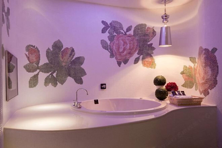 Bathroom 4, Wego Funtel, Taipei City