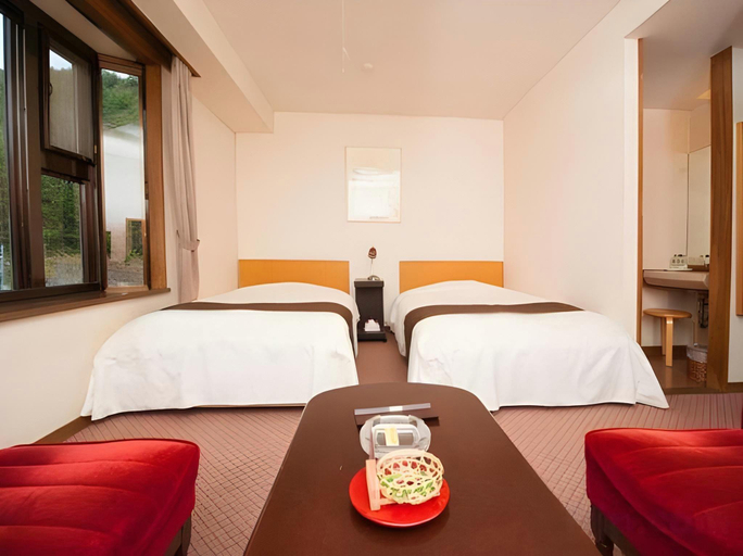 Bedroom 3, Ashiwada Hotel, Fujikawaguchiko