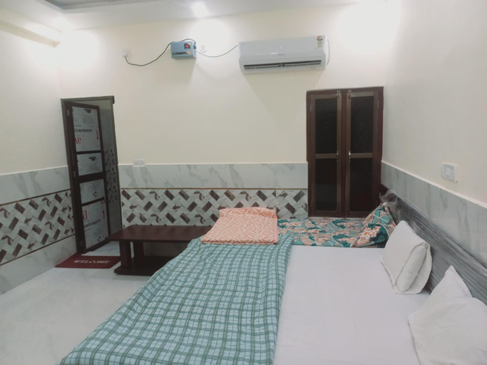 Bedroom 3, Raj palace Ayodhyadham, Faizabad