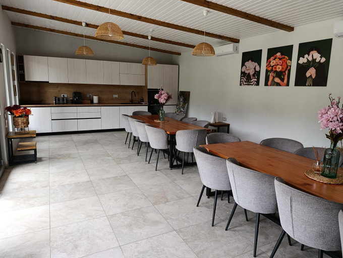 Food & Drinks 3, Mareva House A Frame Chalet, Pausesti-maglasi