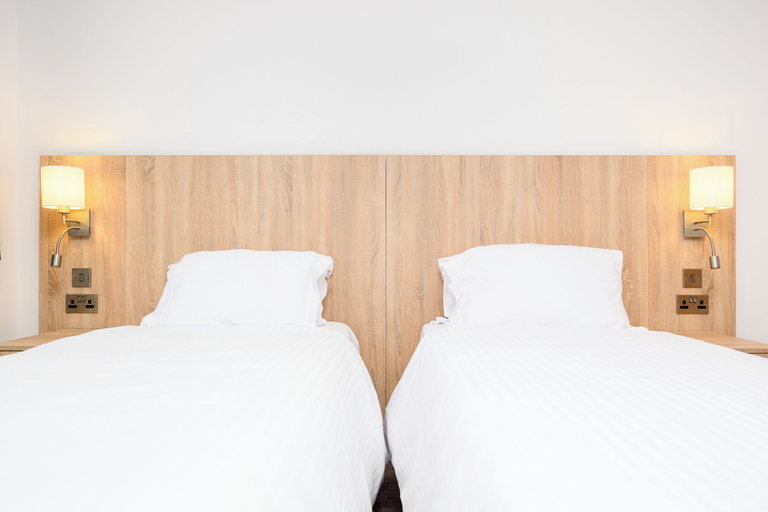 Bedroom 4, Sandringham Hotel, North Somerset