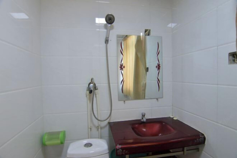 Bathroom 5, Gaochun Tianhao Hotel, Shijiazhuang