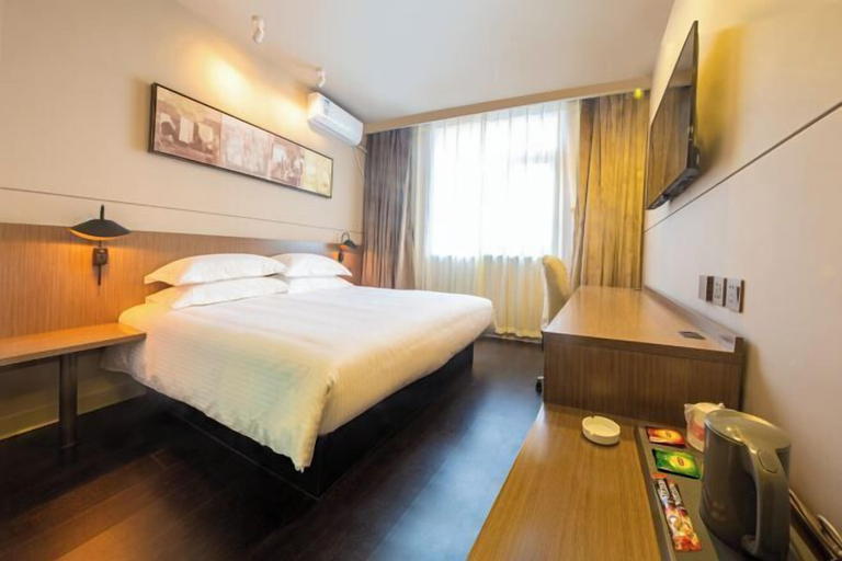 Bedroom 2, Jinjiang Inn Select, Tianshui