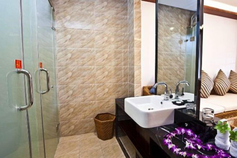Bathroom 4, Yabulun Pastoral Leisure Villa, Hainan