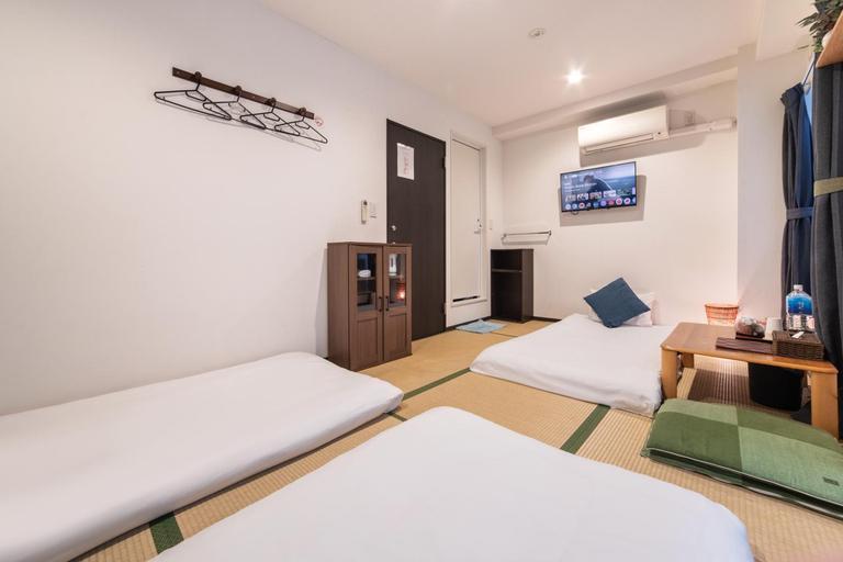 Bedroom 3, Hotel Saikoukan, Osaka