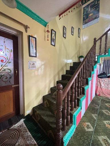 Others 4, Karnai Residency, Srinagar