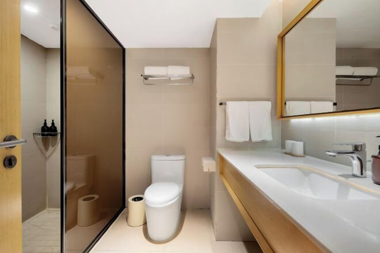 Bathroom 4, JI Hotel (Xiamen SM Square Chenggong Avenue), Xiamen