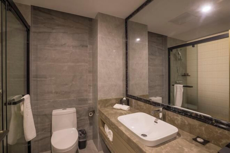 Bathroom 3, Putian Golden Bay Hotel (Wanda Plaza Branch), Putian