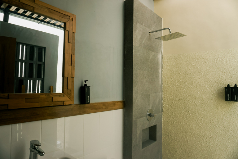 Bathroom 5, The Umbu Stay, Banyuwangi