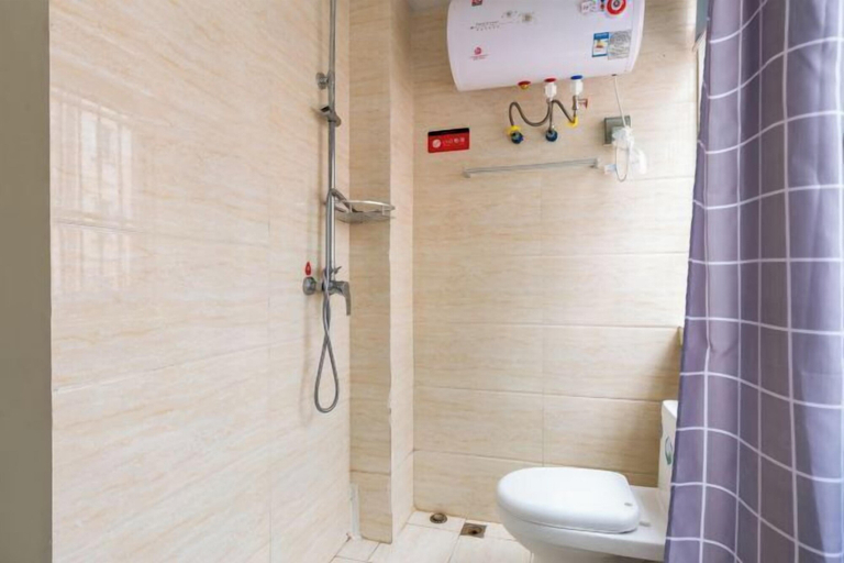 Bathroom 3, Wujiang Fangyuan Hotel, Suzhou