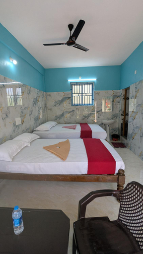 Bedroom 2, Nandish Guest House, Uttara Kannada
