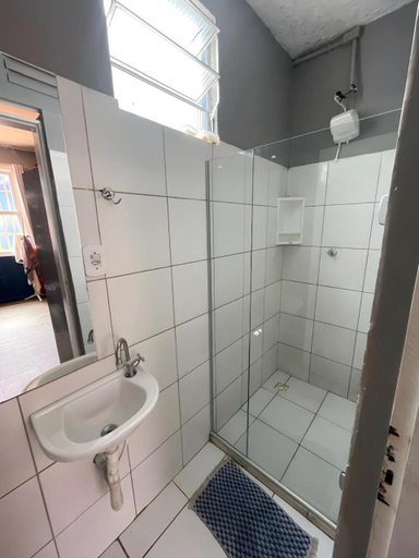 Bathroom 4, Hostel Barra, Salvador