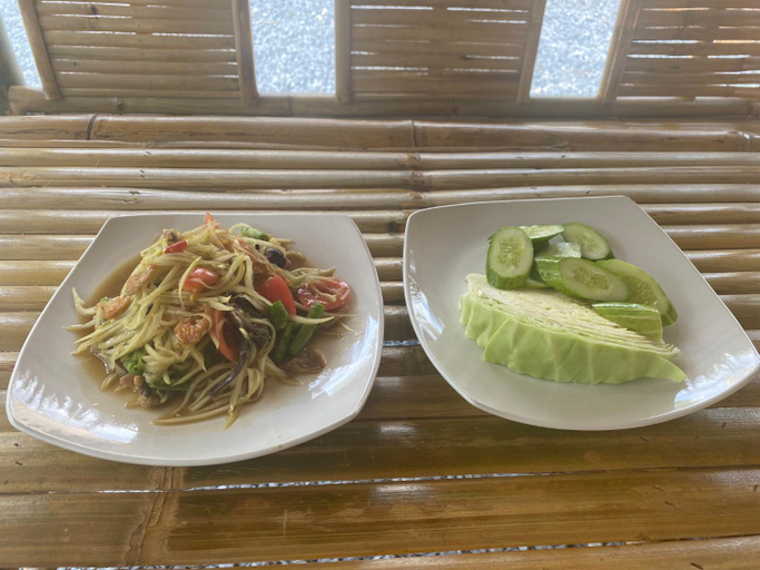 Food & Drinks