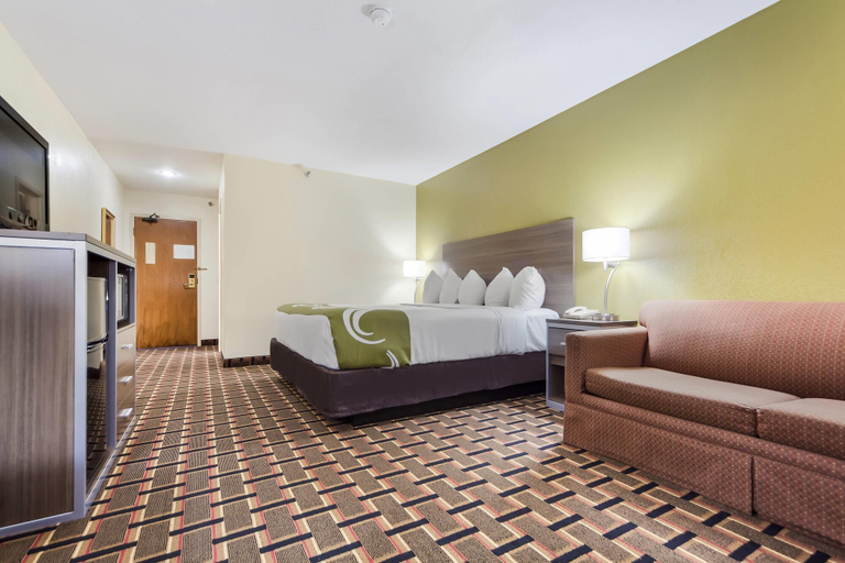 Bedroom 3, Quality Inn Lincoln Cornhusker, Lancaster