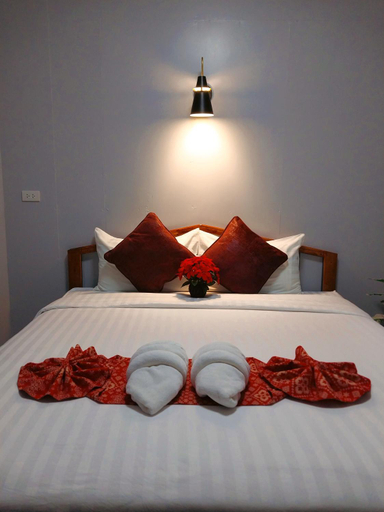 Bedroom 2, Bang Yan Rimlay, Ko Yao District